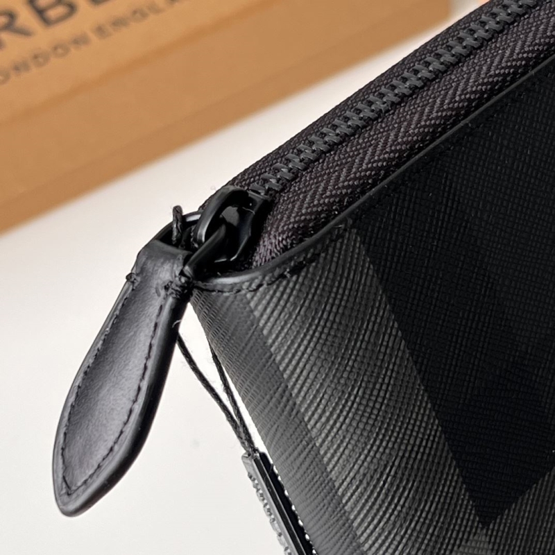 Bv*b*rry wallets